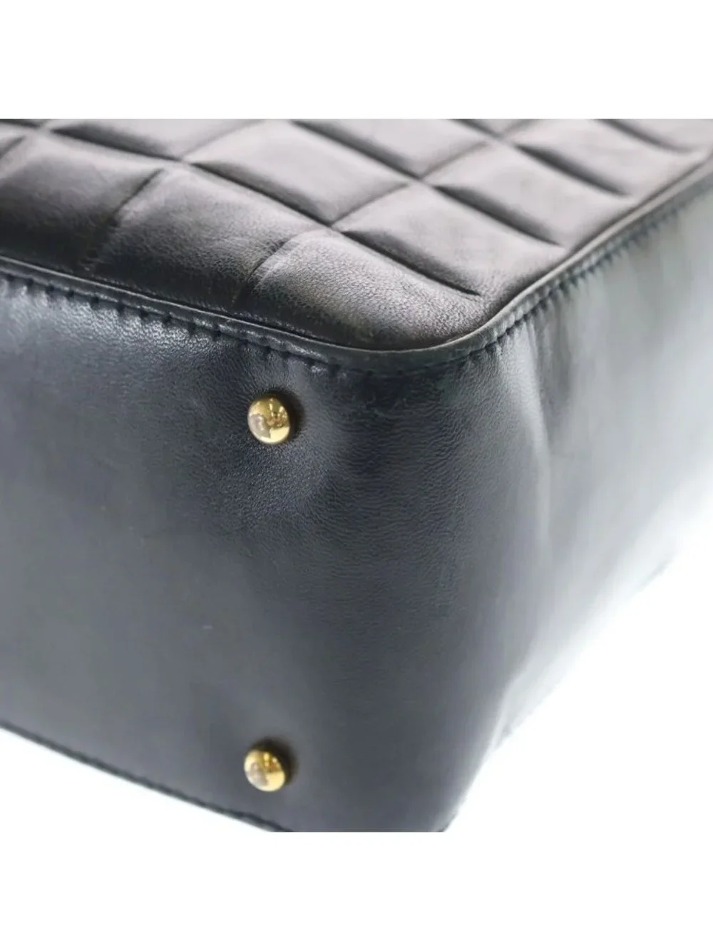 Chanel CC Logo Choco Bar Shoulder Bag Lambskin Gold Black